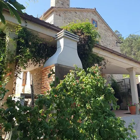 Casa De Chica Ecoturismo * Lousame