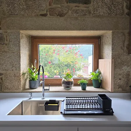 Casa De Chica Ecoturismo Holiday home Lousame