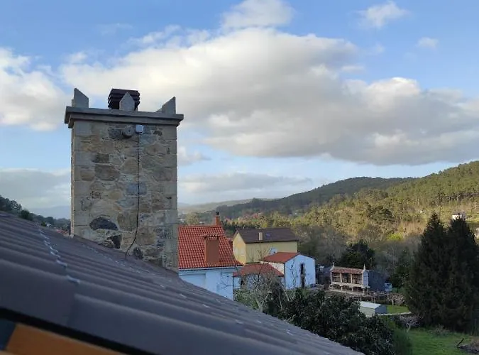 Casa De Chica Ecoturismo * Lousame