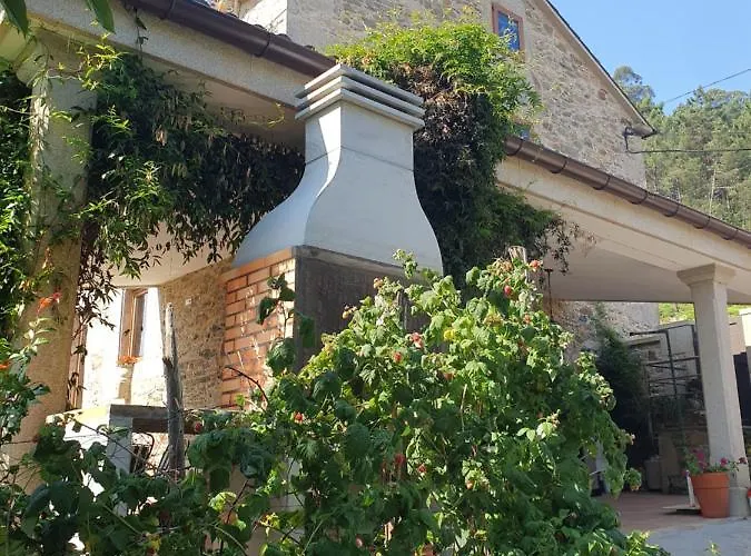 Casa De Chica Ecoturismo * Lousame